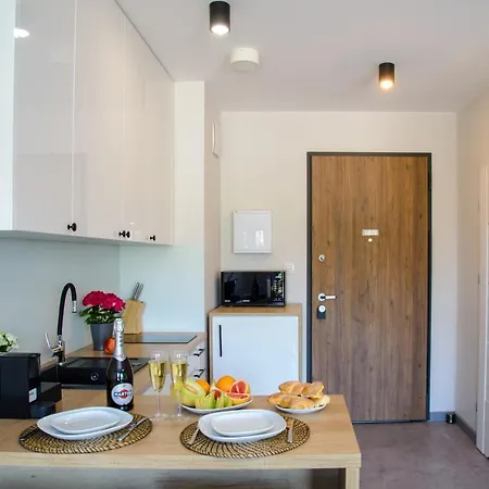 Maya's Flats & In 15 - Nadmotlawie * Gdansk