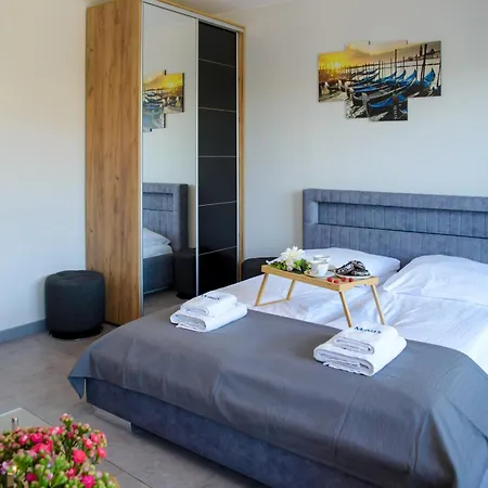 Maya's Flats & In 15 - Nadmotlawie Gdańsk