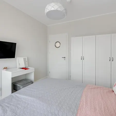 Maya's Flats & In 15 - Nadmotlawie Apartman Gdańsk