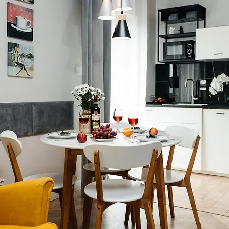 Maya's Flats 15 - Nadmotlawie Apartmán *
