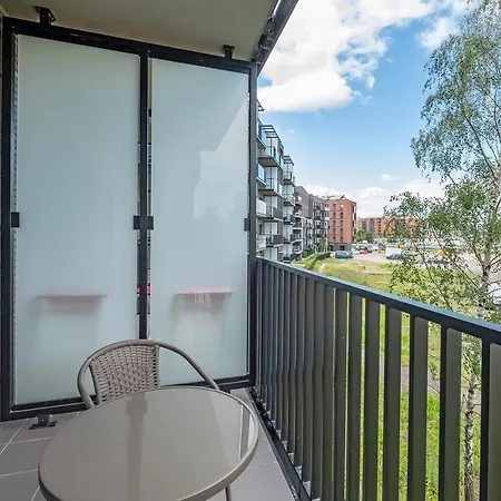 Maya's Flats & In 15 - Nadmotlawie *